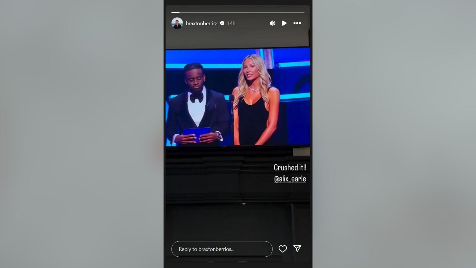 Braxton Berrios praises GF Alix Earle's AMAs debut as presenter (Image Credit: Earle/IG)